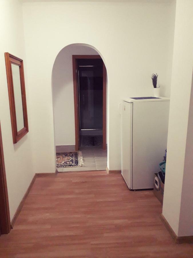 Iasi City Break Rooms Esterno foto